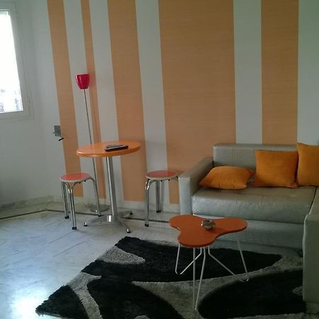 Residence Ghozlane チュニス 部屋 写真